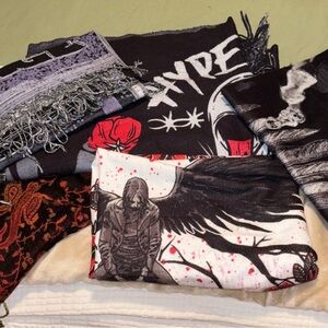 Pashminas !! Sullivan king bad n bloody